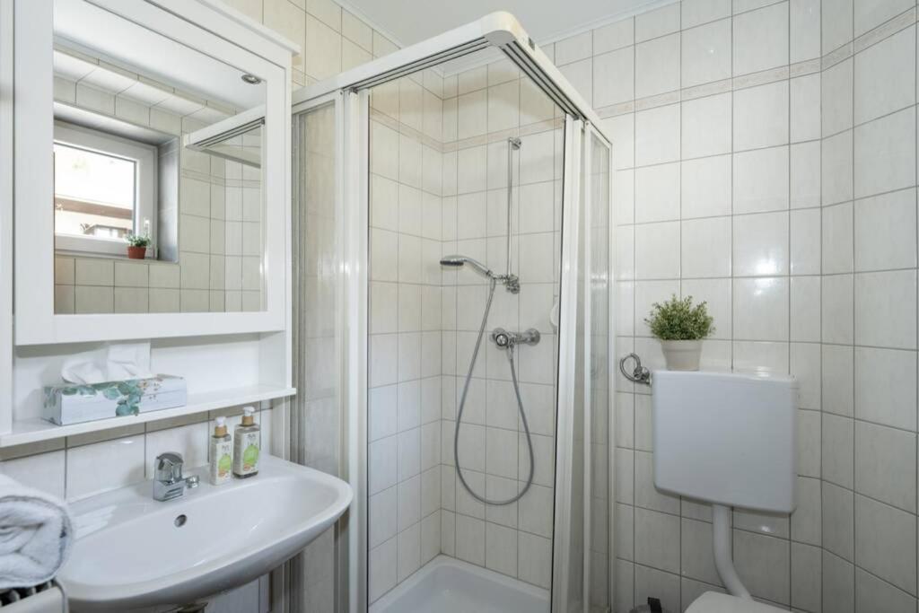 Schoenes Ferienhaus Mit Garten Pörtschach am Wörthersee Zewnętrze zdjęcie