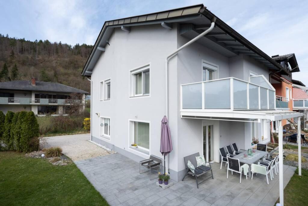 Schoenes Ferienhaus Mit Garten Pörtschach am Wörthersee Zewnętrze zdjęcie